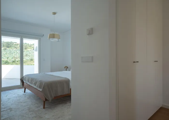 Golden House Santo Isidoro