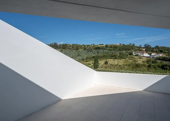 Golden House Santo Isidoro